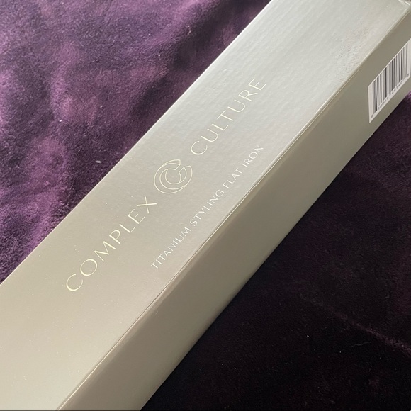 Complex Culture Titanium Styling Flat Iron - Picture 7 of 11